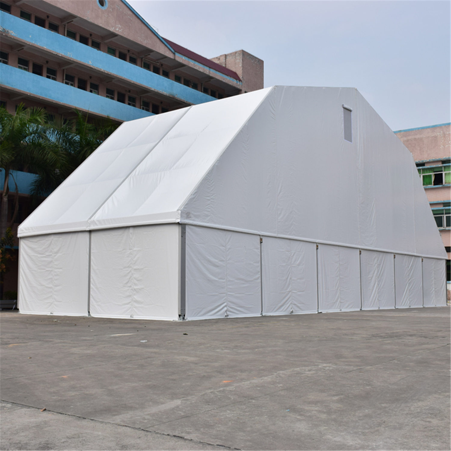 Offres Tentes résistantes de structure de chapiteau de bâtiments temporaires de tente de 500 personnes à vendre